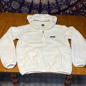 White Patagonia Women's Los Gatos Hooded Pullover
